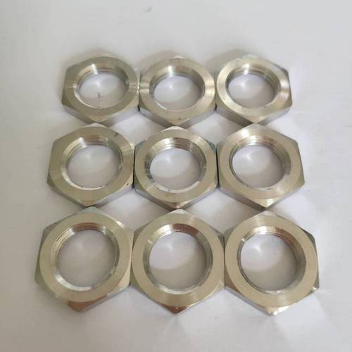 一洋五金加工平角鎖母金屬接頭配套鎖扣緊固件太陽帽